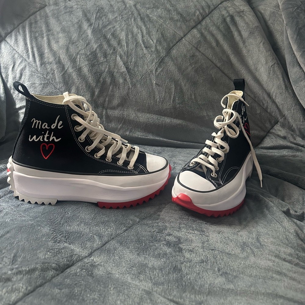 Converse Run Star Hike Valentine S Day 171120C Sz 7